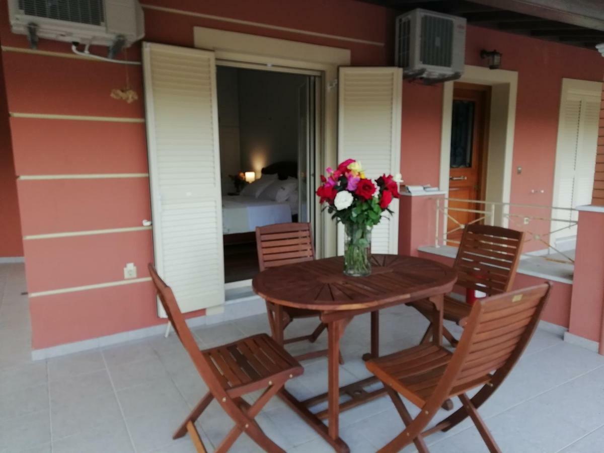 Epavlis Nadine Corfu Villa Gouvia Eksteriør billede